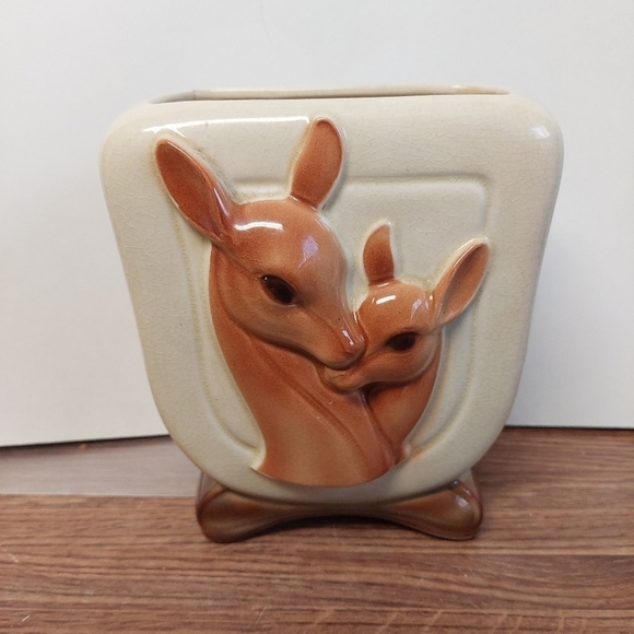Vintage* 40s Royal Copley Embossed Deer & Fawn Vase/Planter - Picture 1 of 11